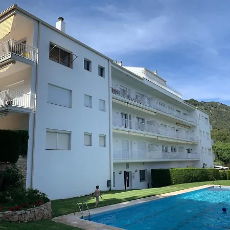 Beautiful With Pool Terrace Parking