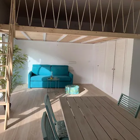 Beautiful With Pool Terrace Parking Apartment