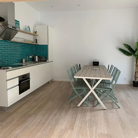 Apartment Beautiful With Pool Terrace Parking